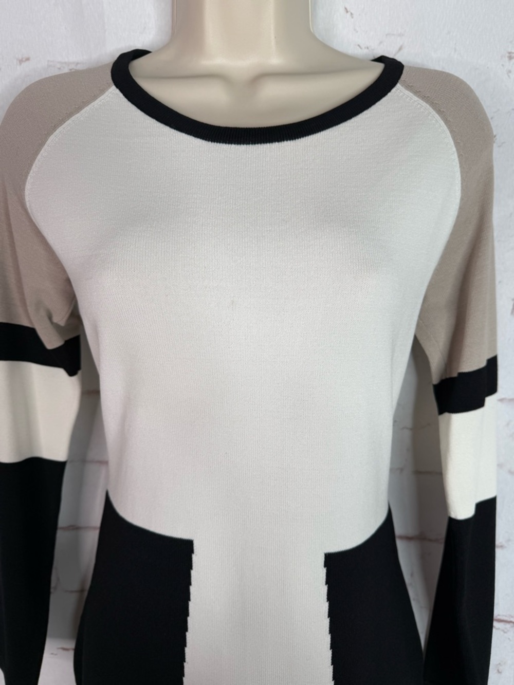 CALVIN KLEIN M Petite Colorblock Knit Long Sleeve Dress Black Taupe Cream MP - Picture 8 of 15